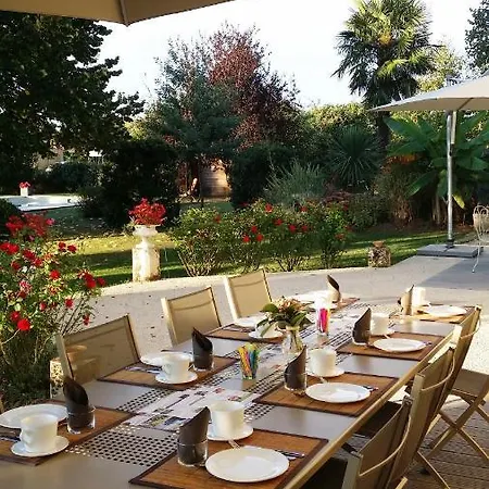 Couette-café L'escale De Bel Air D'hotes Gauriac