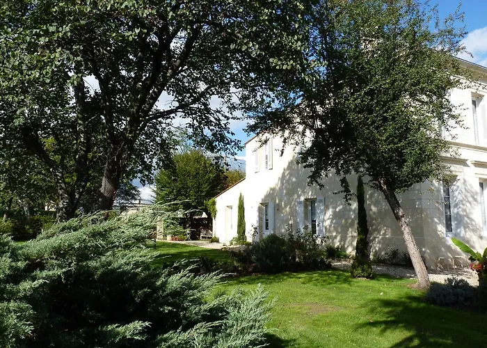 L'escale De Bel Air D'hotes Bed & Breakfast 4*